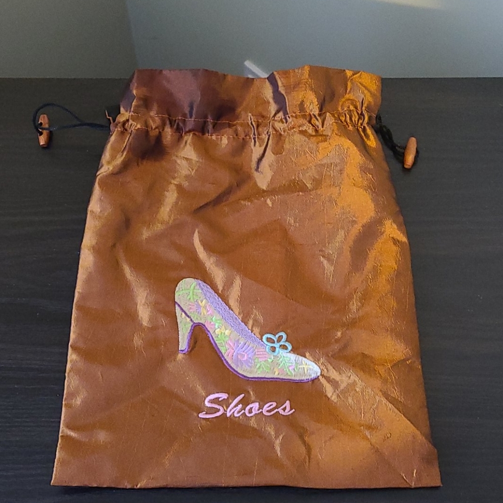 Ladies shoe bag